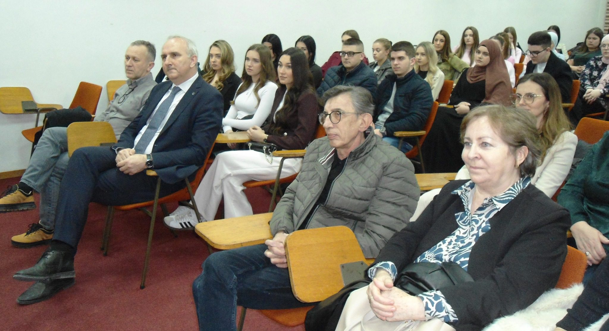 645618325_903713345750904_8338913667108867088_n