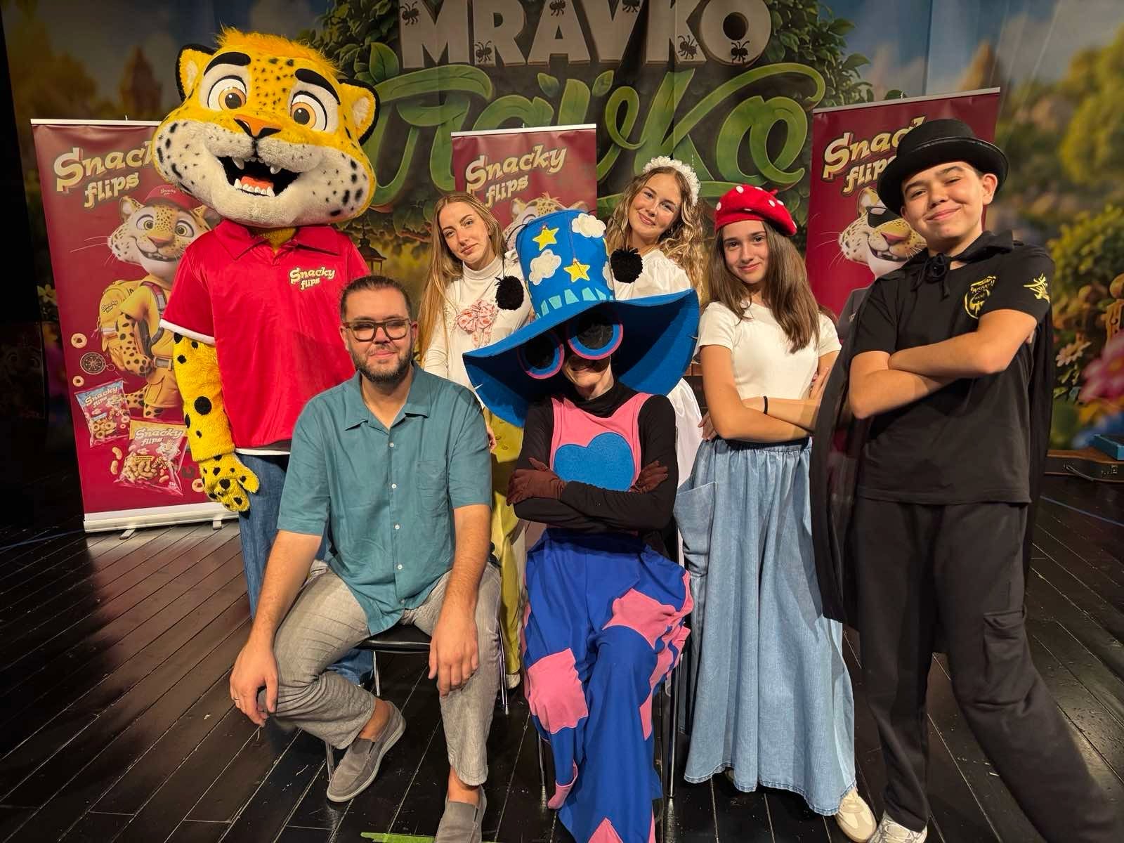 MRAVKO TRAVKO U TEŠNJU!